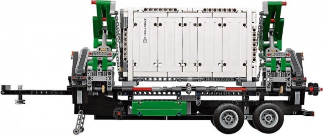 LEGO Technic 42078 Mack kamion č.4