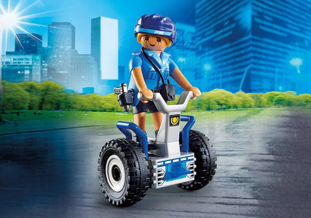Playmobil 6877 Policistka na segway č.2